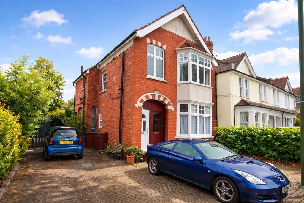 Property photo 1 of 10