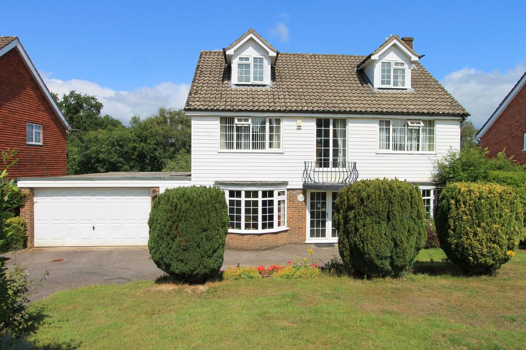 Property photo 1 of 17
