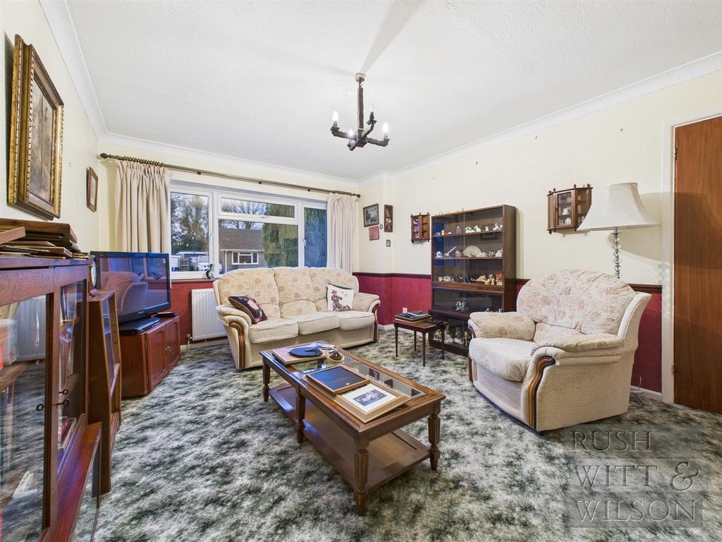 Property photo 3 of 23