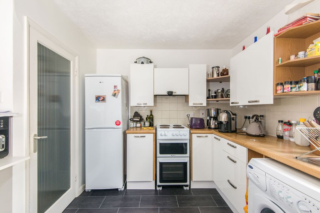 Property photo 3 of 8 344d05B3-55Fd-4A66-9