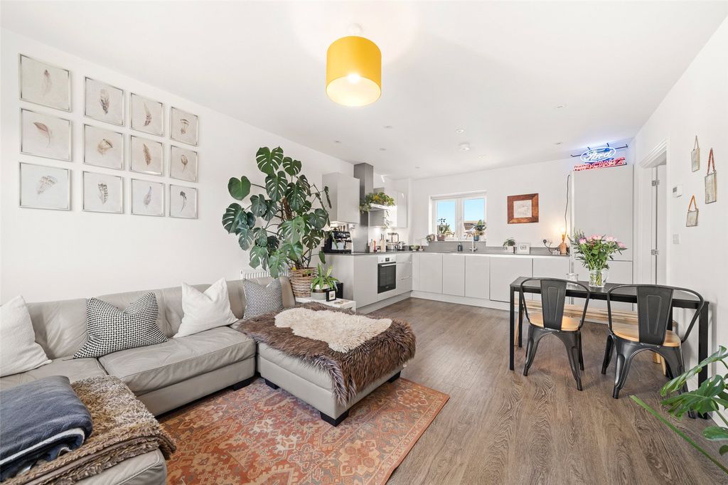 Property photo 2 of 12 Picture No. 12