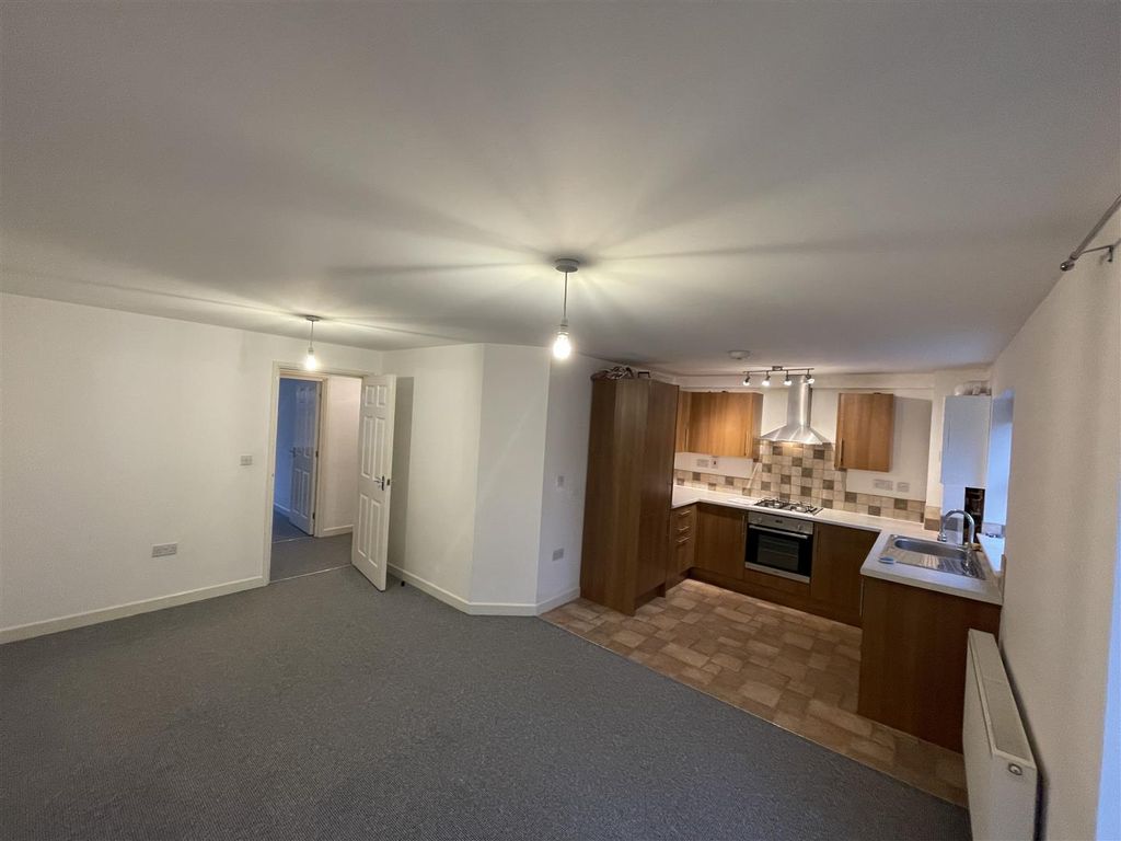 Property photo 3 of 10 Img_9781.Jpg