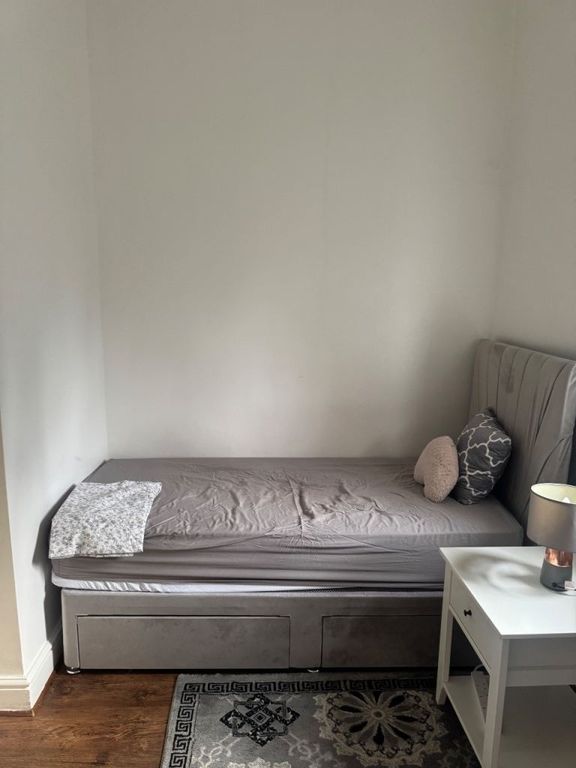 Property photo 1 of 2