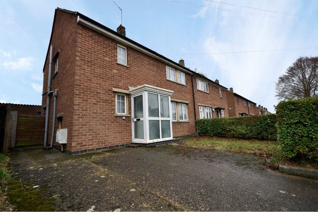 Property photo 3 of 23