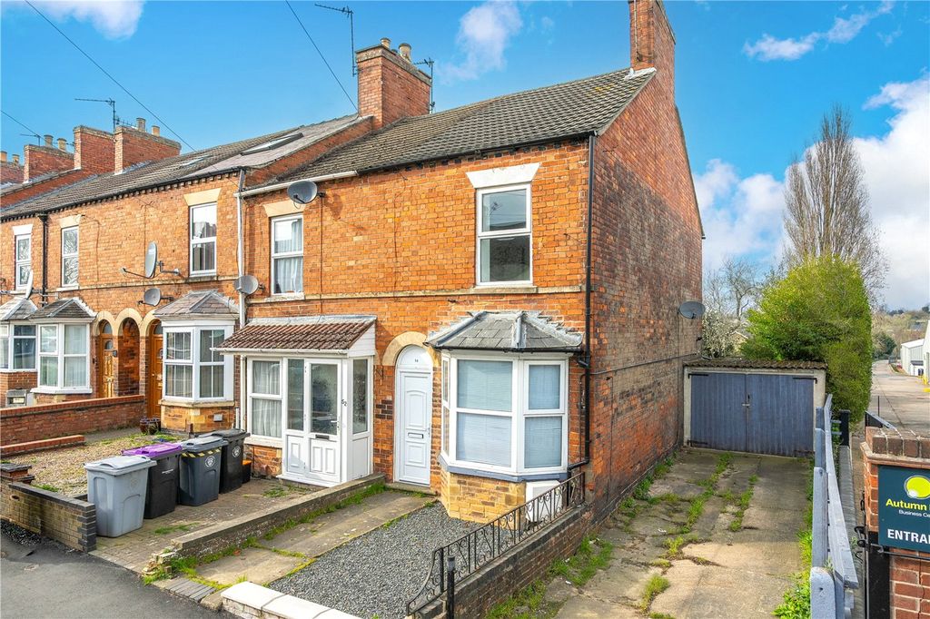 Property photo 2 of 14 Picture No. 02