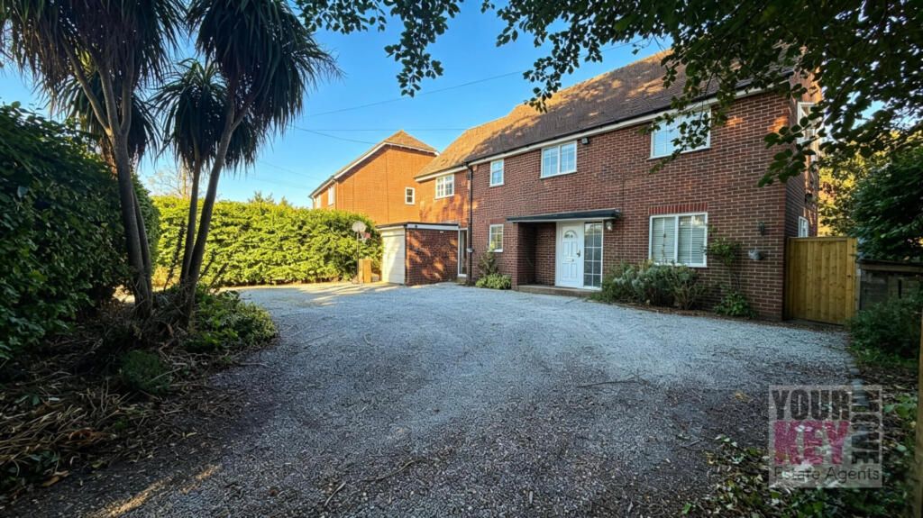 Property photo 3 of 40