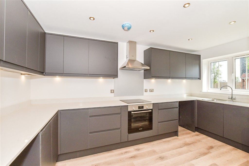 Property photo 1 of 15 Kitchen