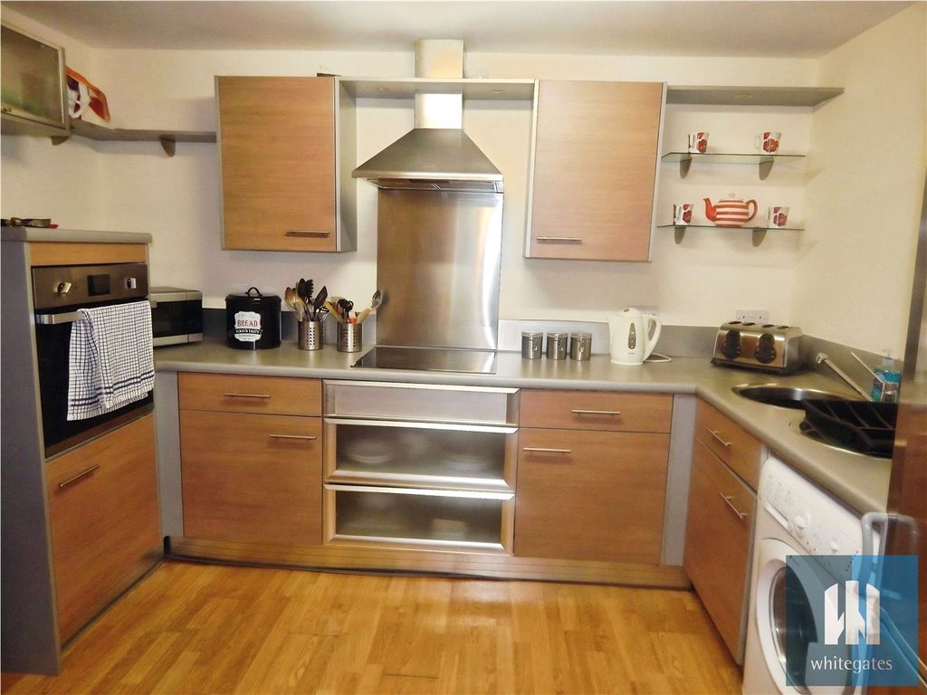 Property photo 2 of 6 Picture No. 19