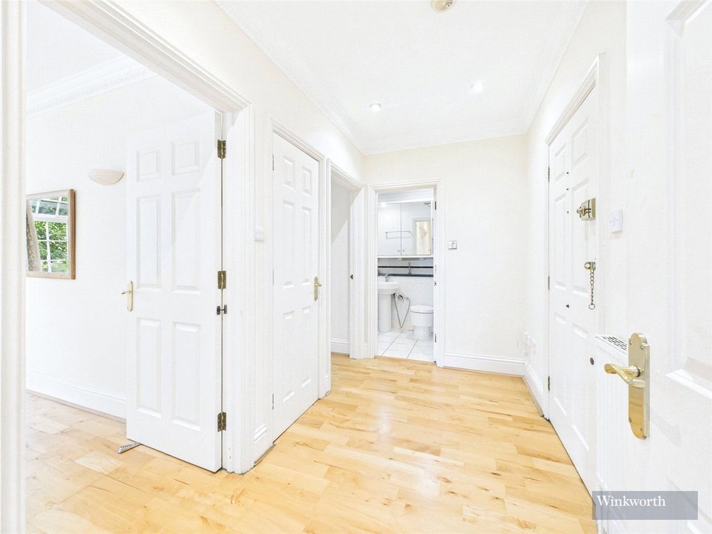 Property photo 3 of 10 Picture No. 16