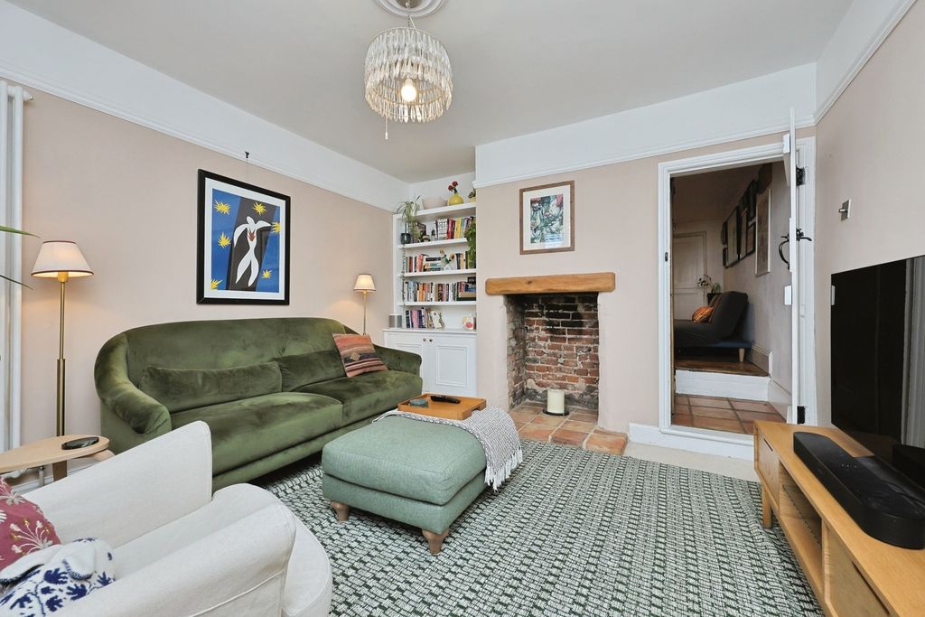 Property photo 3 of 14 Pbox-Img.Jpg