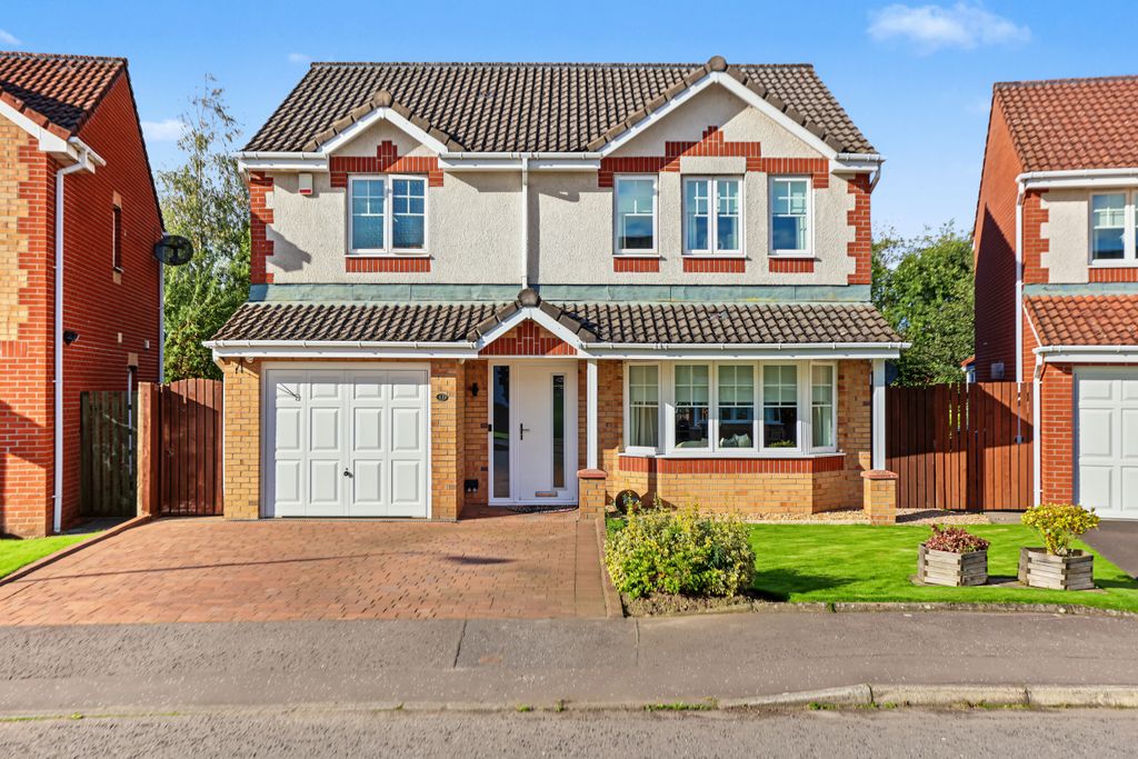 Property photo 1 of 42