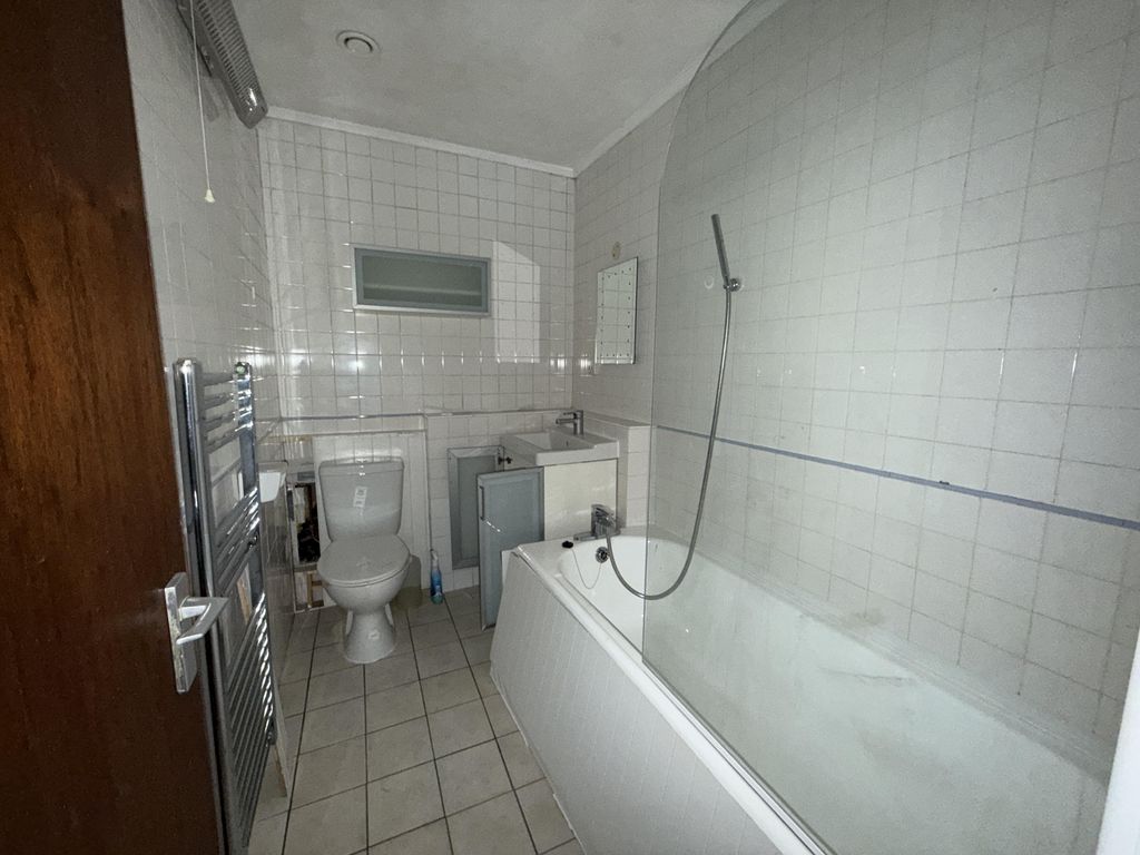 Property photo 3 of 6 Img_1463.Jpg