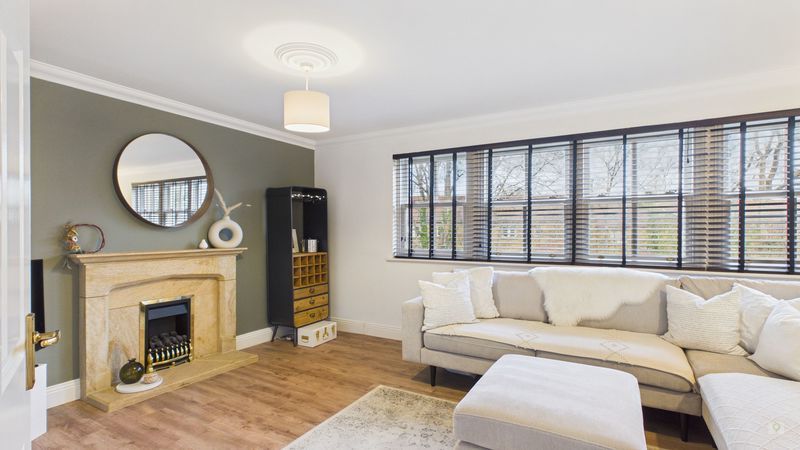 Property photo 2 of 27 Photo 15