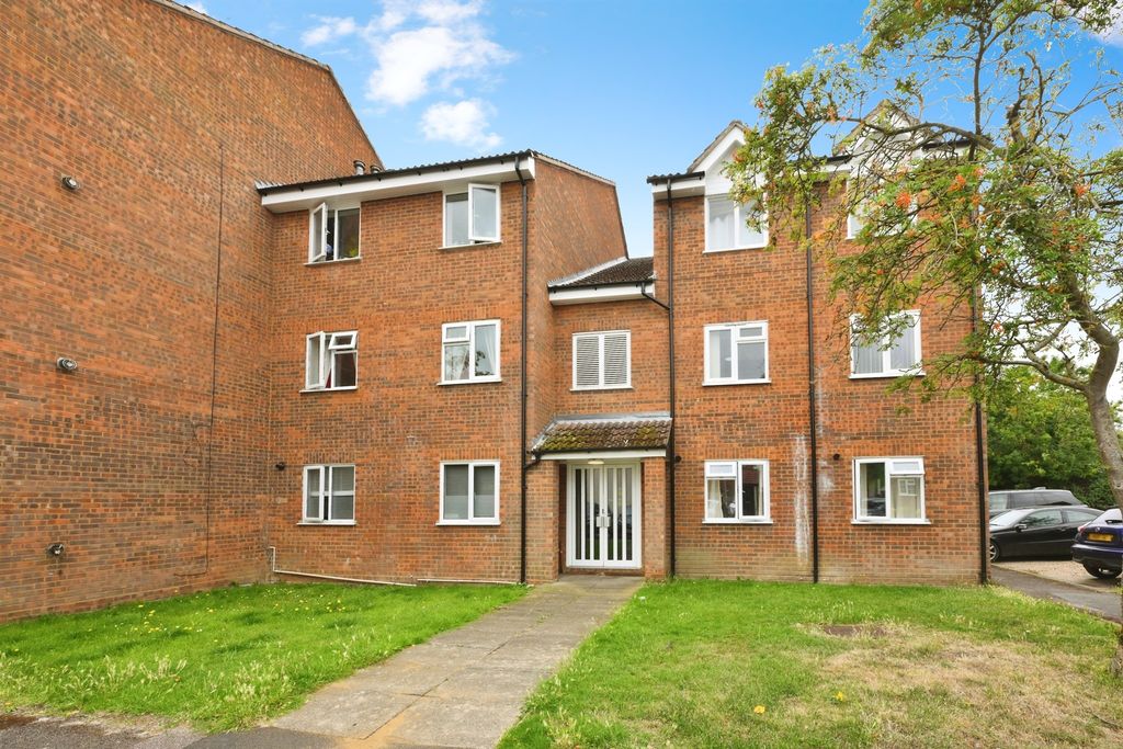 Property photo 1 of 14