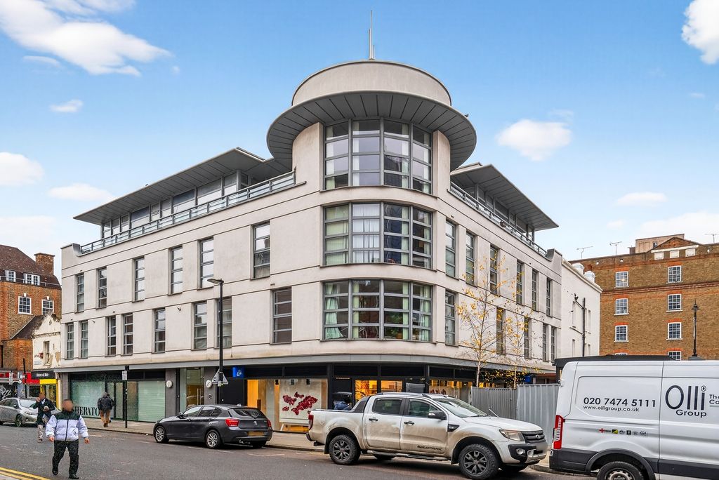 Property photo 1 of 20 Front View