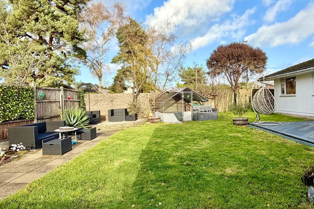 Property photo 2 of 33 Gallery