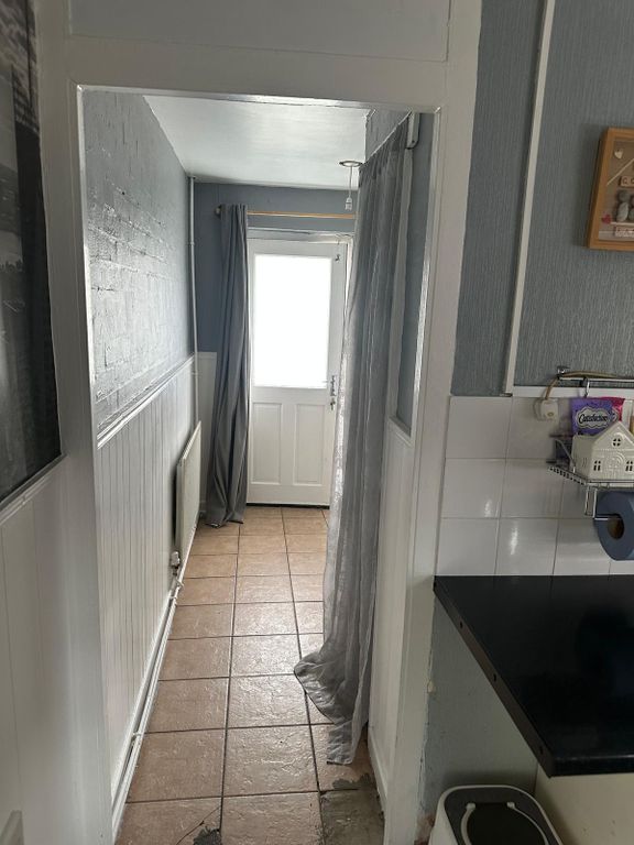 Property photo 3 of 40