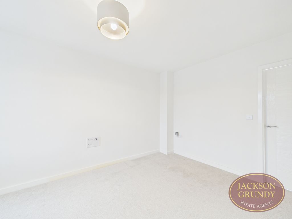 Property photo 3 of 16 Jubilee Road