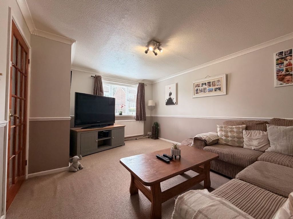 Property photo 3 of 15