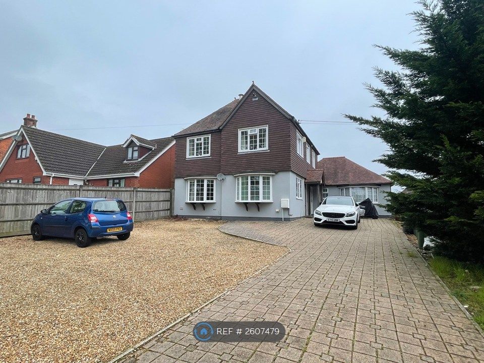Property photo 2 of 7 Detached External Ample Parking