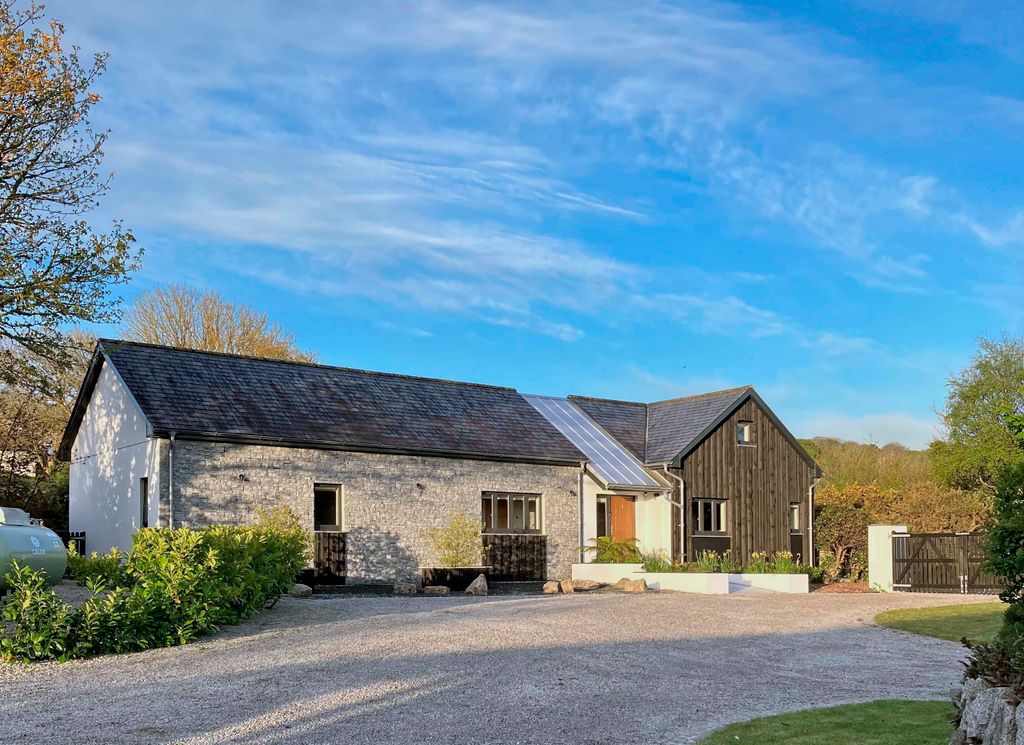 Property photo 1 of 22 Photo 1