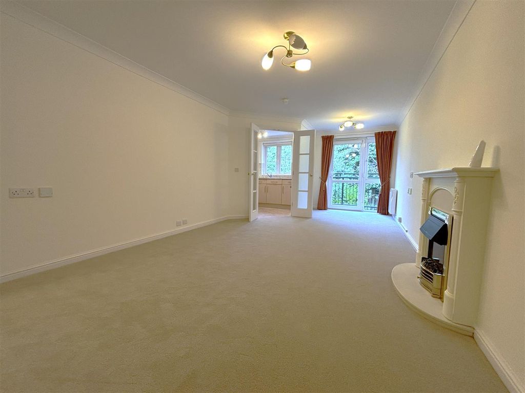 Property photo 3 of 16 9.Jpg