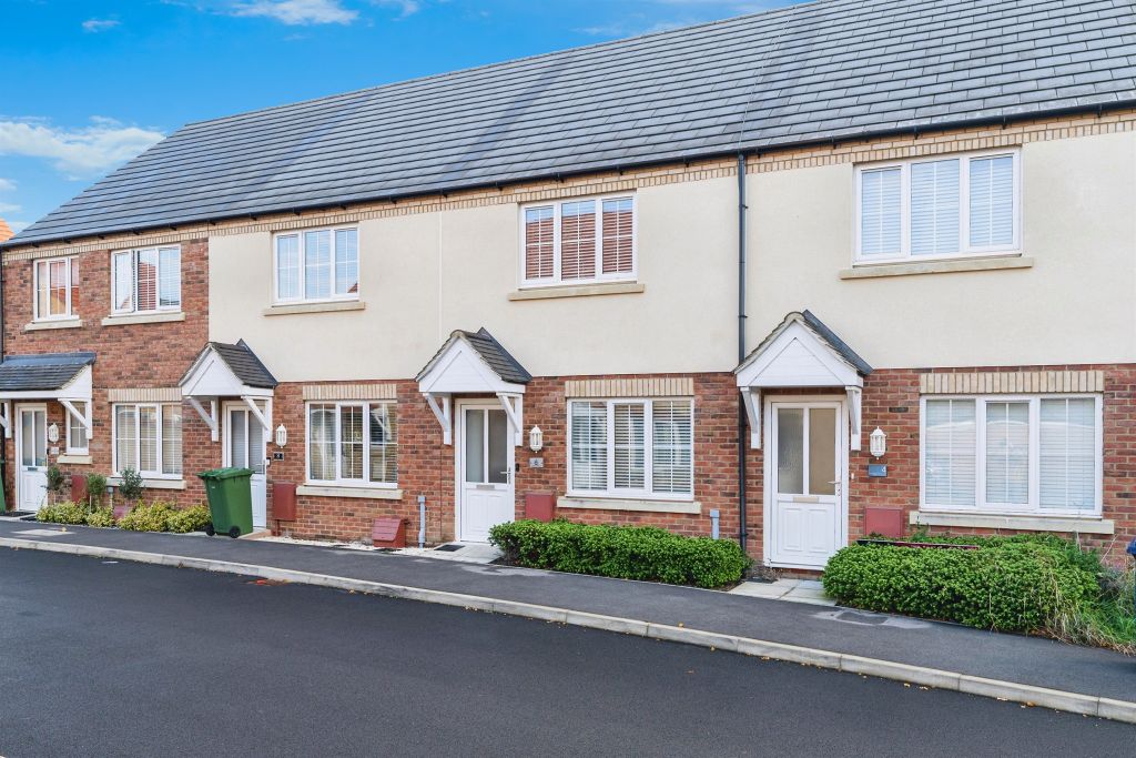 Property photo 1 of 17