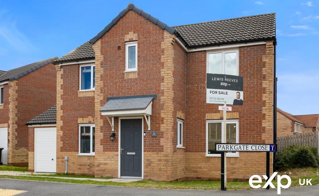 Property photo 2 of 31