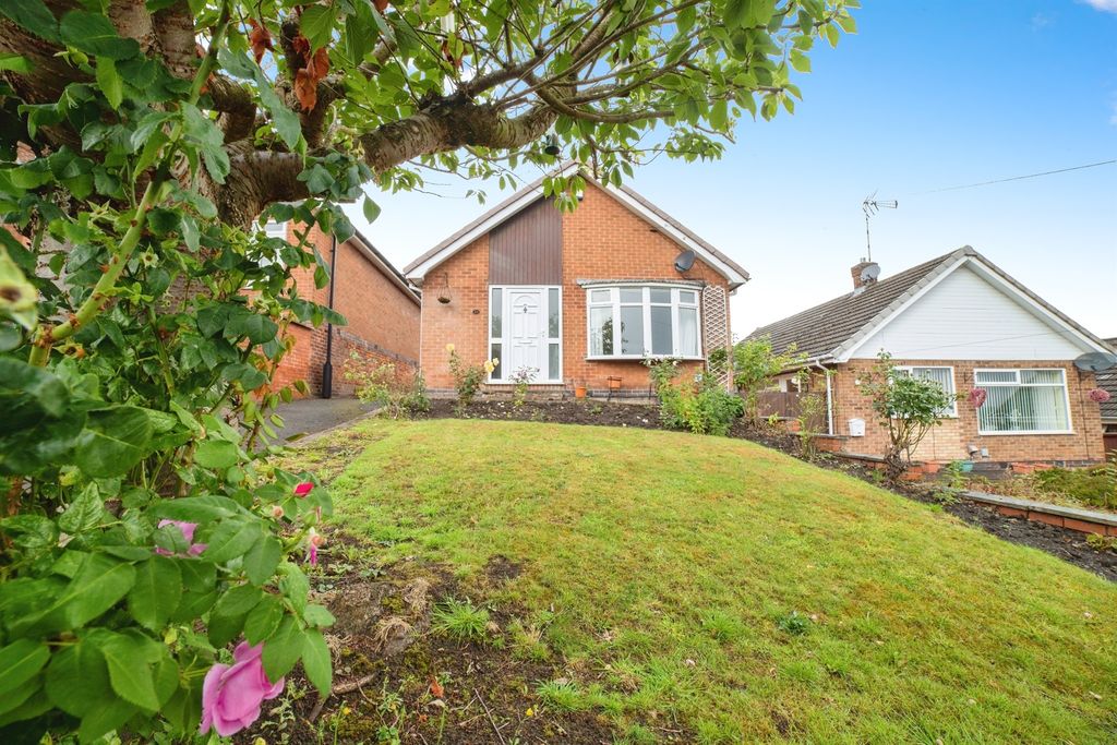 Property photo 2 of 17