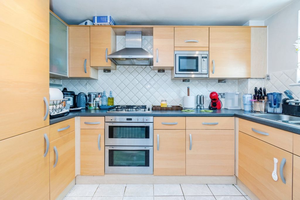 Property photo 3 of 15 Pbox-Img.Jpg