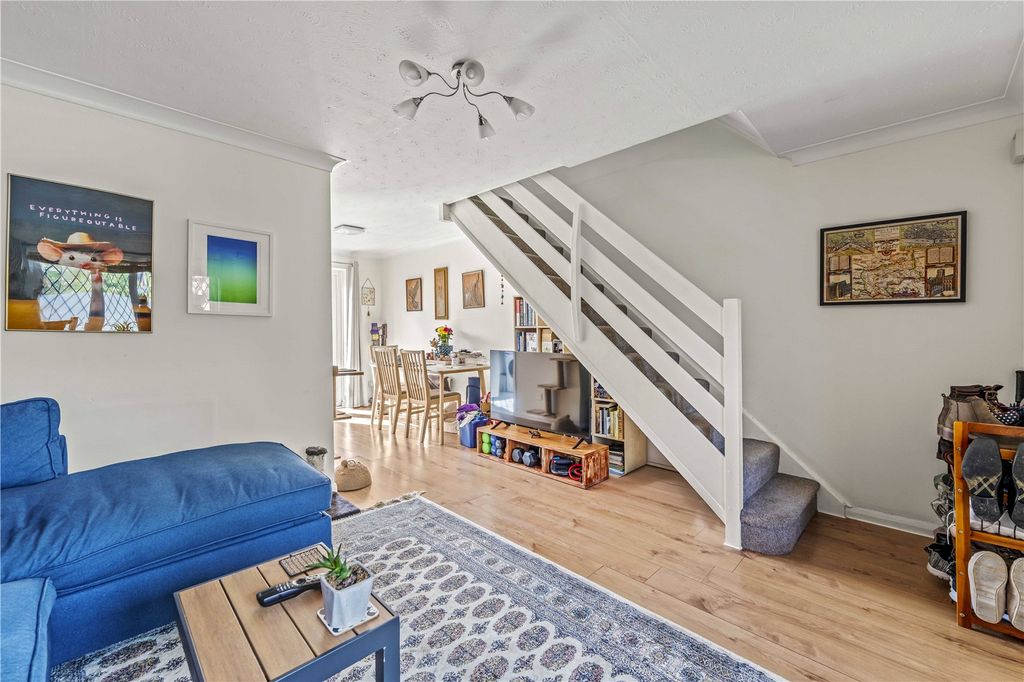 Property photo 2 of 13 Picture No. 28