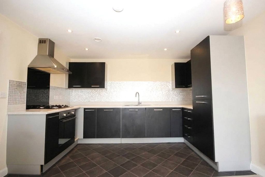 Property photo 2 of 10 Picture No. 42