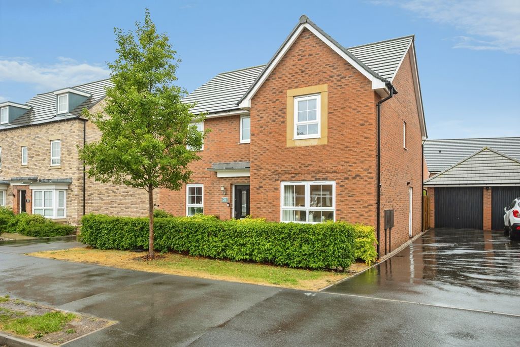 Property photo 1 of 23 Pbox-Img.Jpg