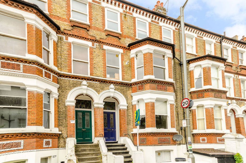 Property photo 1 of 7