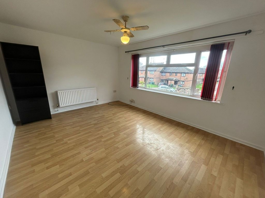 Property photo 1 of 9 Image
