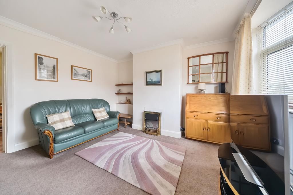 Property photo 2 of 19 Living Room