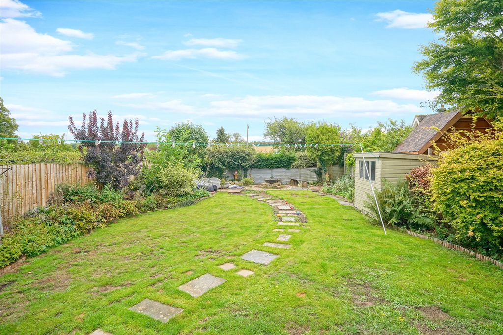 Property photo 3 of 22 Picture No. 02
