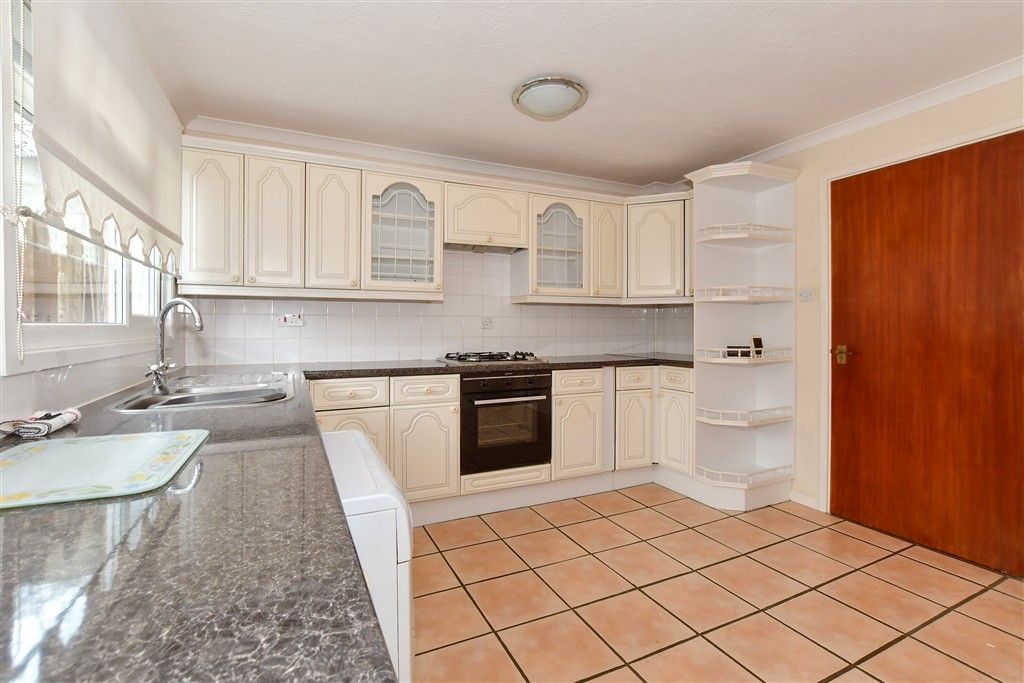 Property photo 2 of 14 Kitchen/Dining Room
