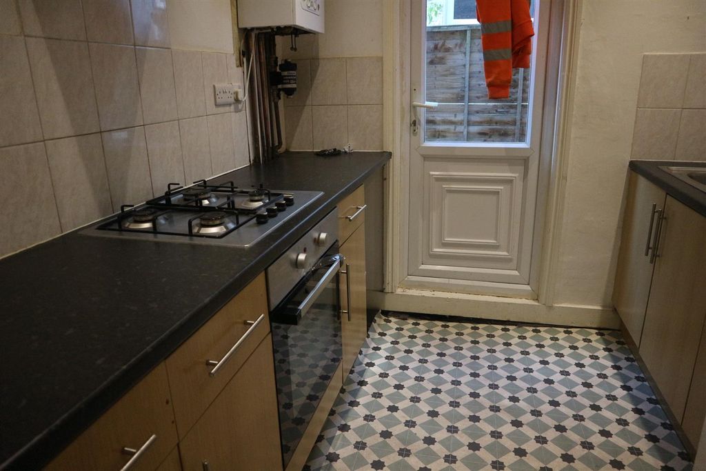 Property photo 3 of 14 Img_0647.Jpg
