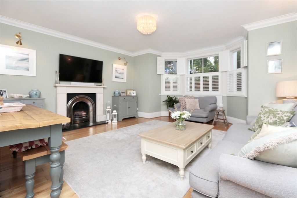Property photo 2 of 10 Picture No. 03