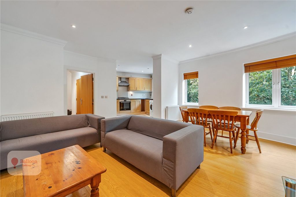 Property photo 1 of 11 Picture No. 14