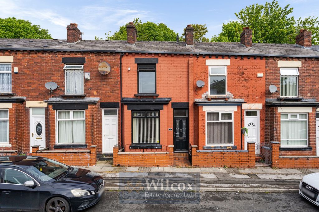 Property photo 1 of 26