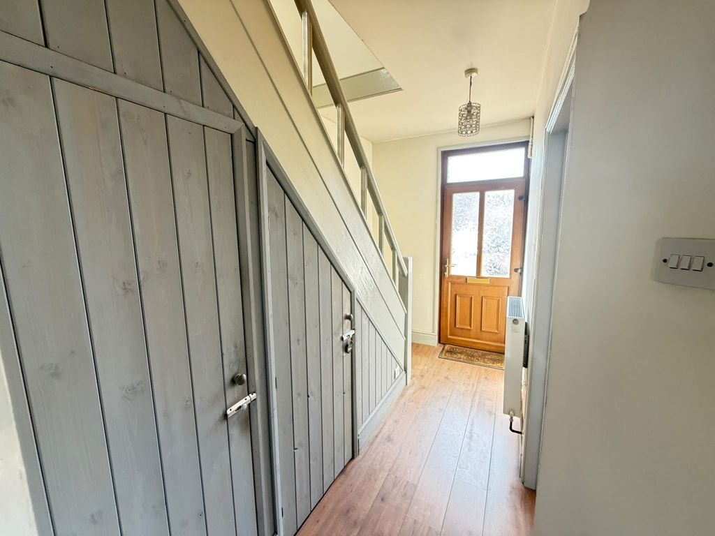 Property photo 3 of 14 Not Specified