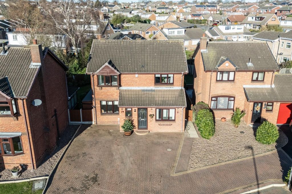 Property photo 1 of 28 Dji_20251121124350_0144_D.Jpg