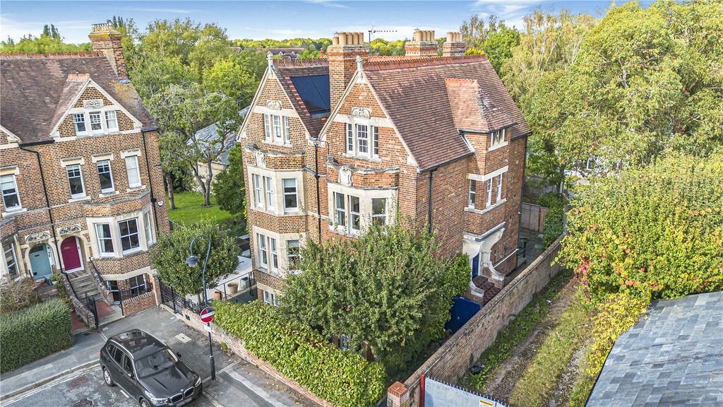 Property photo 1 of 20 Picture No. 22