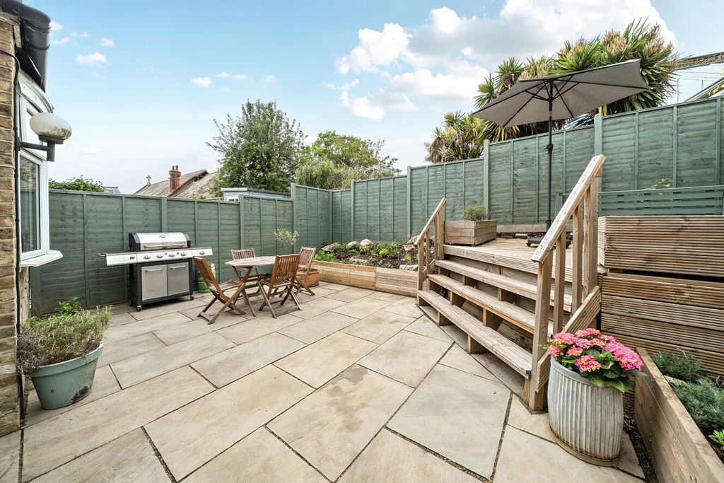 Property photo 3 of 11 1-6A22c5Abaf2A7-1...