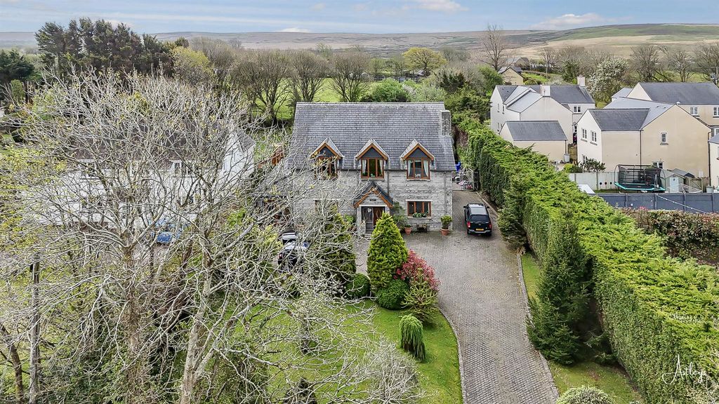 Property photo 1 of 36 Aerial Aspect