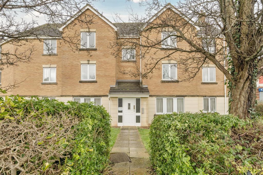 Property photo 2 of 12 1410045-4-698B0Df508E16.Jpg