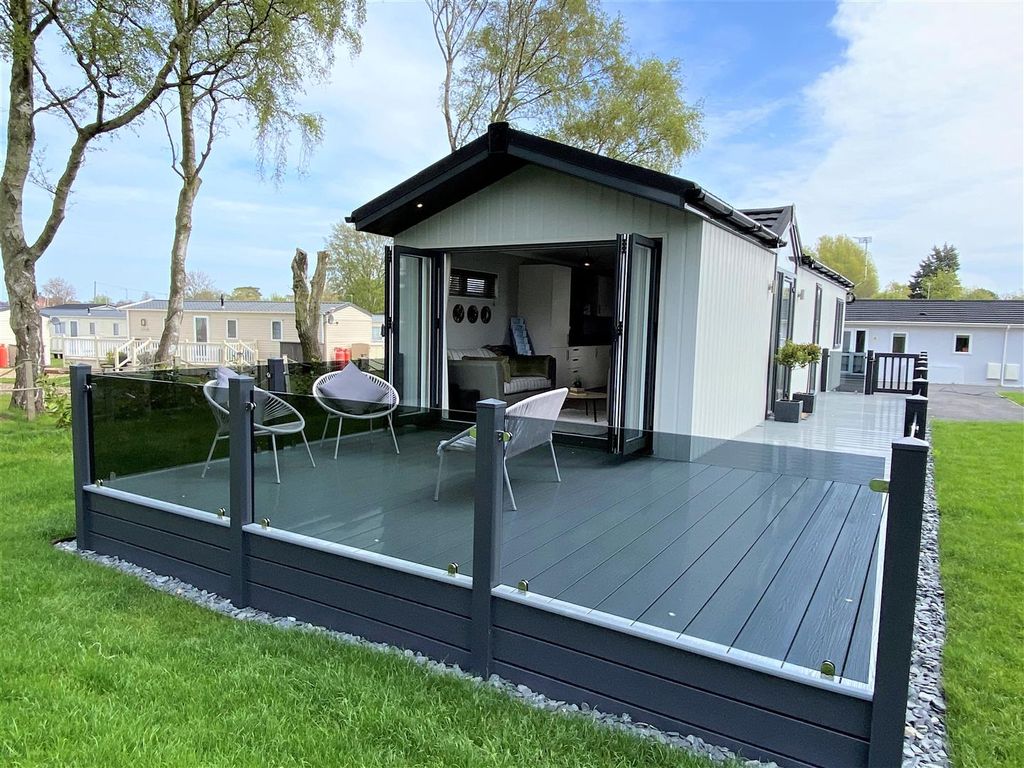 Property photo 1 of 13 Rr.Jpg