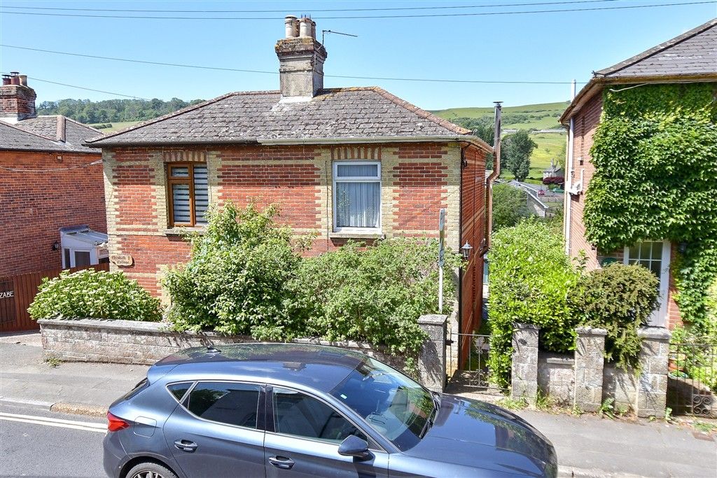 Property photo 1 of 13 External (Web)